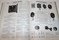 VINTAGE 1945 INDUSTRIAL ELECTRICAL SUPPLIES CATALOG! LAMPS/TRAFFIC LIGHTS/ALARMS