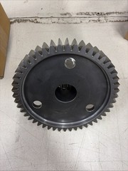 CAT 253-2643 Hydraulic Pump Drive Gear 48 Teeth