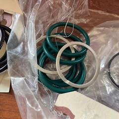 Miscellaneous Pack Of CAT Seals And O-rings, See Pics, New, Free Shipping