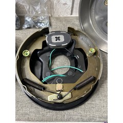 5 on 5 Bolt Circle Drum Kits w/ 10″ Lt & Rt Electric Brake 3500 lbs Trailer Axle