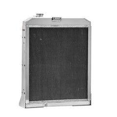 4 Row 70mm Radiator For John Deere 410B 410C 410D 415 510B 510C 610 AT167270