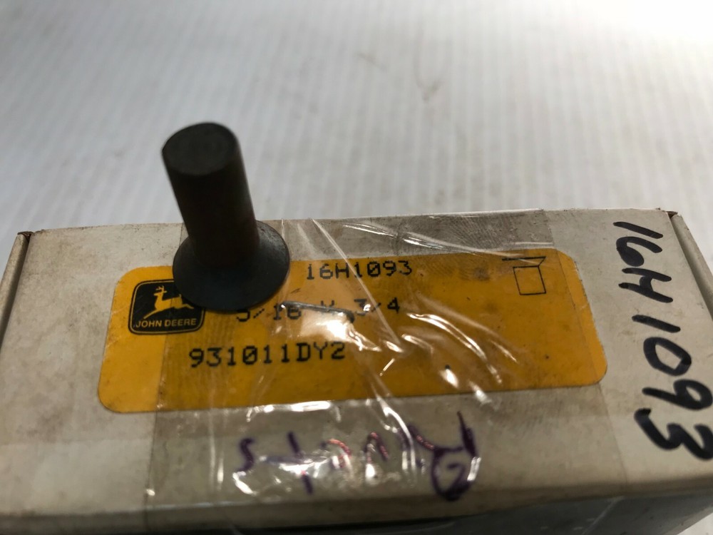 16H1093 GENUINE John Deere Original Equipment 5/16″ x 3/4″ RIVET QTY of 10