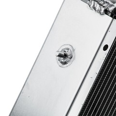 3 Row Radiator For Case 1845 1845B 1845S 480D 480LL 580D 580SD 586D 584D 585D US