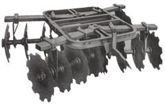 IH McCormick International 60 1pt 3pt Folding Tandem Disk Harrow Owner’s Manual