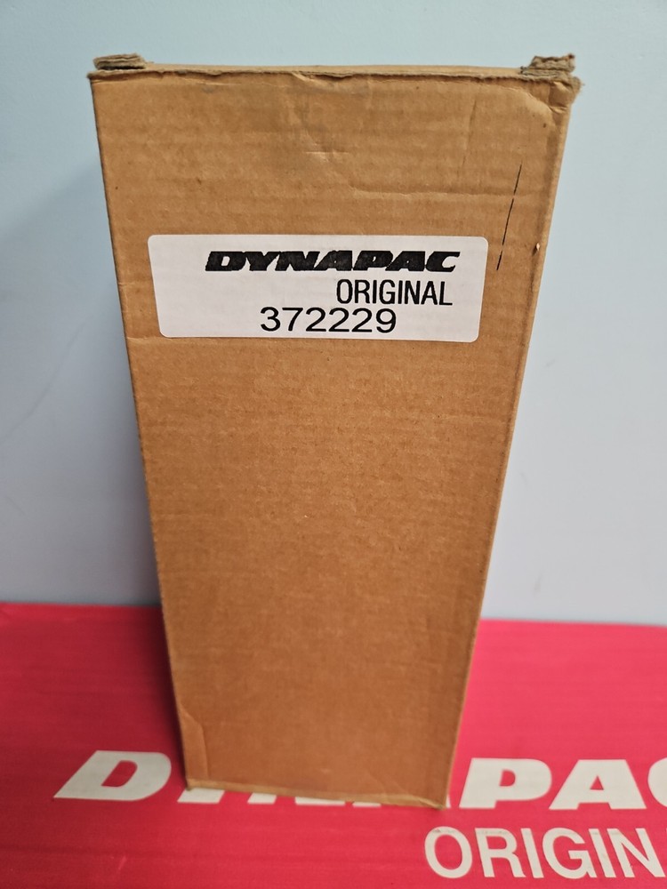 Hydraulic Filter For Dynapac. New Part # 372229, 4700372229. Ships Free.