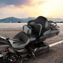 Ext Reach Seat w/ Backrest & Tour Pak Pad Road King & Glide Models 14-23 White