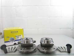 MOOG NEW Front Wheel Bearing Hub Assy 513253 NOS Part (LOT OF 2) 0810