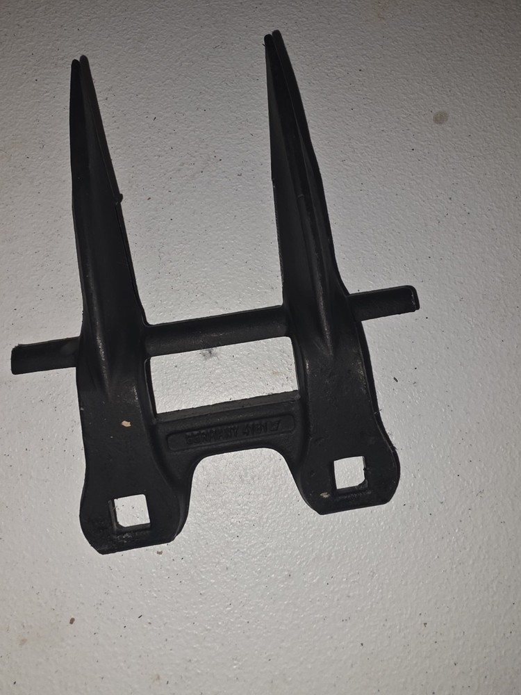 AGCO Sickle Guard 700707464 Rock Guard Cutter Bar Guard 2 Pack Knife Guard