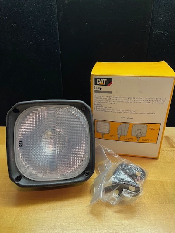 Genuine Caterpillar CAT Lamp G D11M02Y11P478 Light 9X-1439