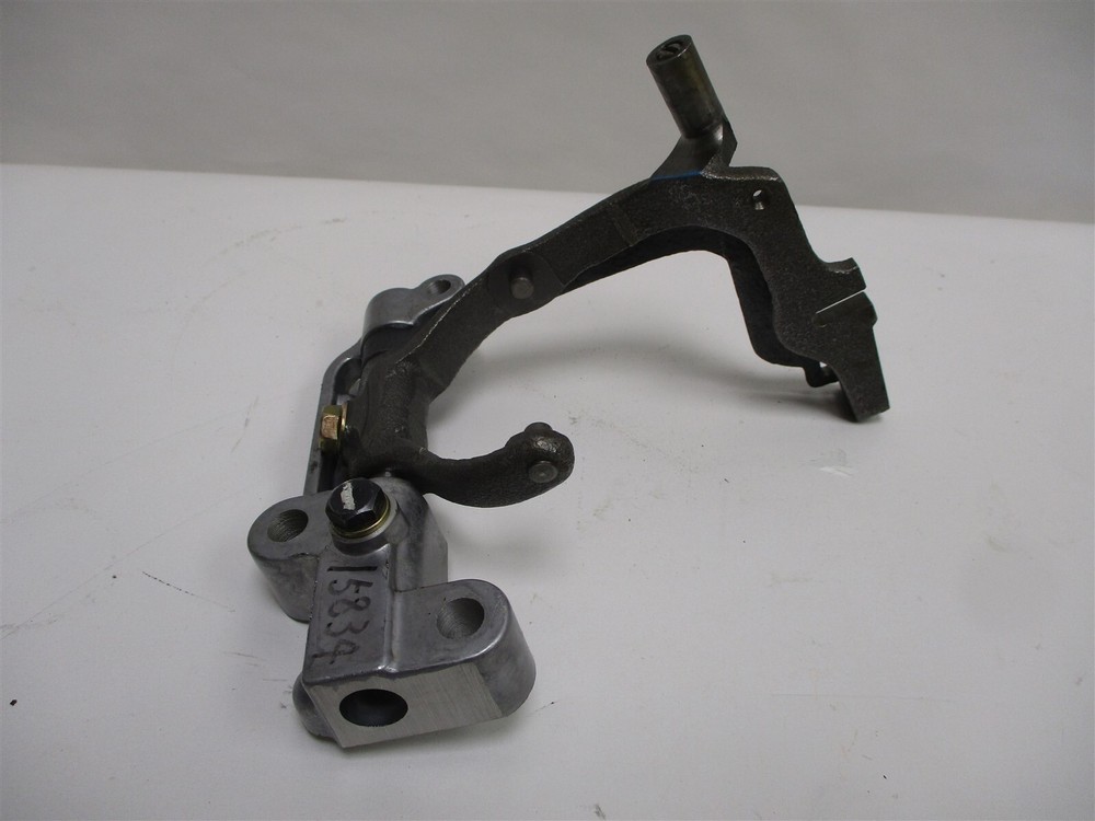15834-56050 GENUINE OEM KUBOTA GOVERNOR LEVER FORK R410 R400 KH151