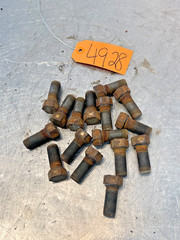 1979 Massey Ferguson MF 2775 Tractor Front Lug Bolts