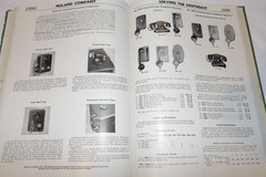 VINTAGE 1945 INDUSTRIAL ELECTRICAL SUPPLIES CATALOG! LAMPS/TRAFFIC LIGHTS/ALARMS