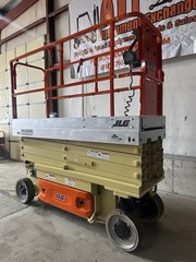 JLG 2630ES ELECTRIC SCISSOR LIFT 800LB CAPACITY VERTICAL PLATFORM MANLIFT