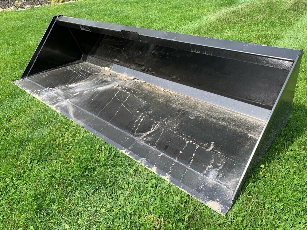 New 84″ Skid Steer/Tractor 7′ Bucket -Bobcat, Case, Cat, John Deere & more