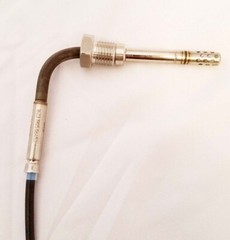 CNH NEW HOLLAND GENUINE OEM SENSOR BRAND PART # 47428730 Brand New Original Part