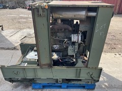 WHITE Military Hercules with d198er Running Engine Generator Removed