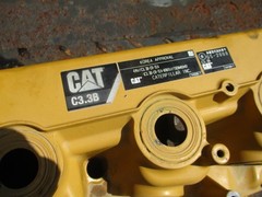 CAT Caterpillar 242D Skid Steer Valve Cover Diesel C3.3B Kubota