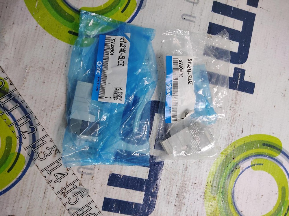 SMC/UIC SYJ314-5LOZ 46884403 SOLENOID VALVE