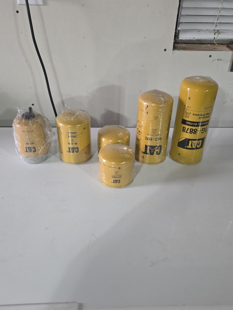 CAT Heavy Equipment Filters and Parts. Package Deal.