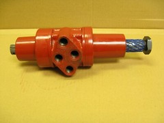 Farmall IH International Char Lynn power steering generator hand pump 382924r91