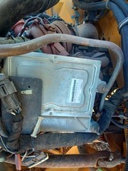 2004 International VT365 Series A195 32v 6.0L Diesel Engine