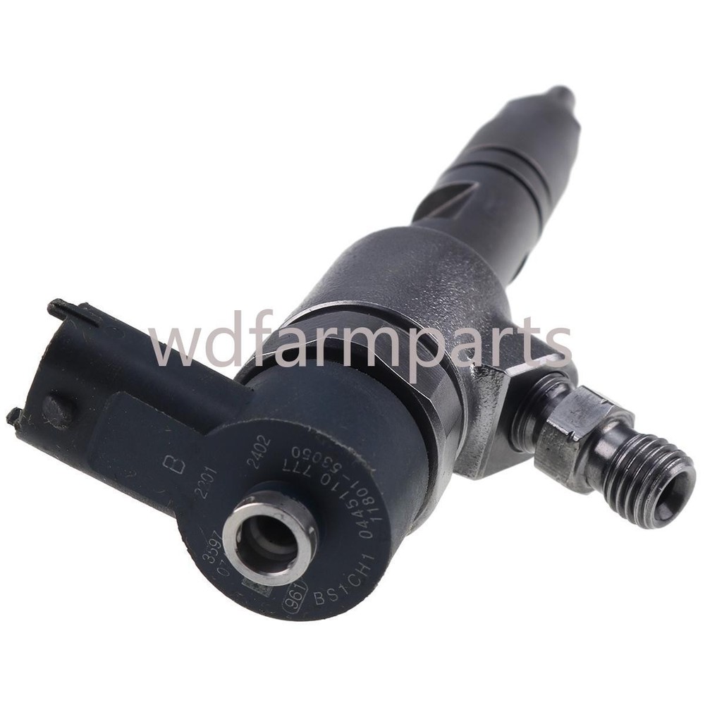 1J80153051 Fuel Injector For Kubota L3302H L3560DT L3560GST L3560HST M62 MX4800F
