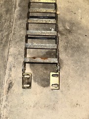 JLG 400s Cable Track