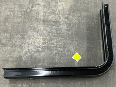 NAVISTAR 3609978C1 AIR BRAKE CHAMBER BRACKET LENGTH 26-1/2″ WIDTH 6″