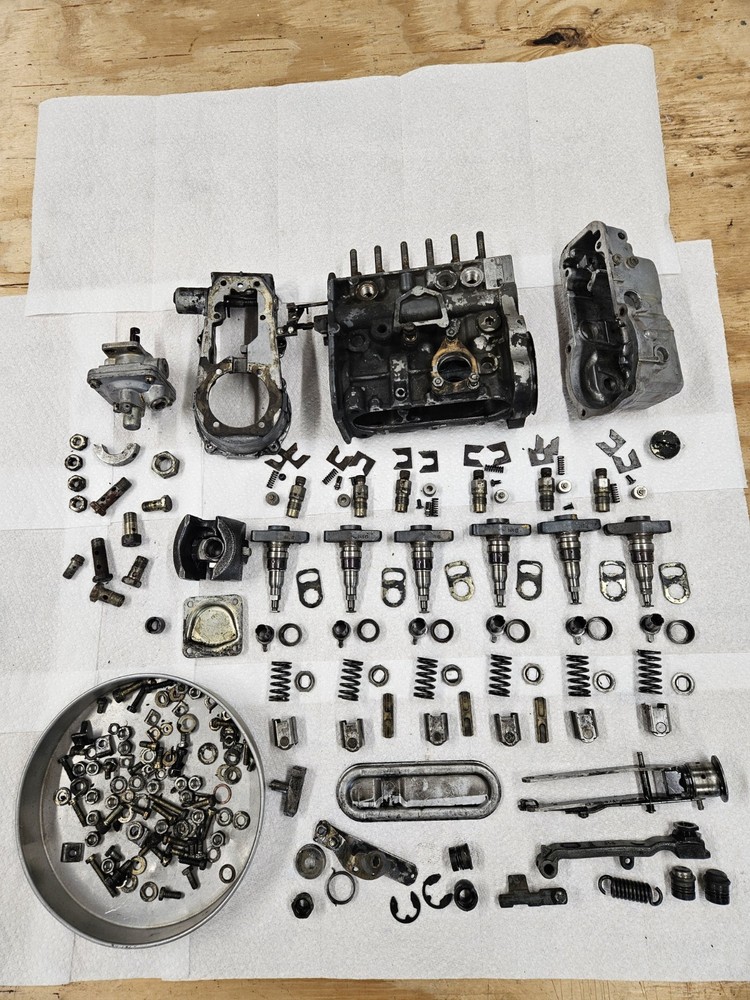 Robert Bosch Model “MW” Diesel Injection Pump Remains