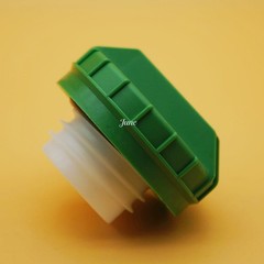 Fuel Cap 6661114 For Bobcat T630 T650 T750 T770 T870 T140 T180 T190 T200 T250