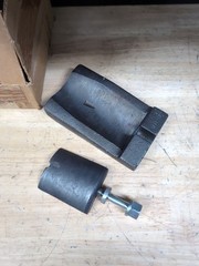 Mason Industries WJ2AP Machine Leveling Jack 3000lb 3.5x6in 1/2in Pad 1/4in Rise