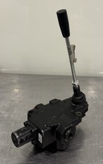 Terex 12090363 Hydraulic Control Valve Powerscreen 505100299 NEW! FREE SHIPPING!
