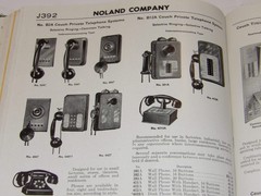 VINTAGE 1945 INDUSTRIAL ELECTRICAL SUPPLIES CATALOG! LAMPS/TRAFFIC LIGHTS/ALARMS
