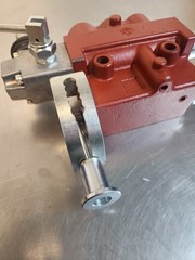 Hydraulic Remote Control valve designed for Massey Ferguson tractors 100 Series