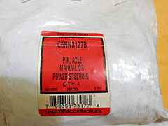 C5NN3127B FRONT AXLE PIN Manual or Power Steering NEW in Sealed Package, NOS