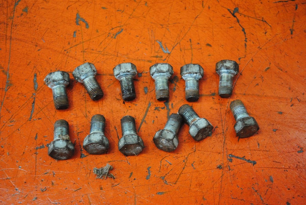JI Case 446 Garden tractor Rear Wheel Lug Nuts (12) 442 444 224 222 220 226