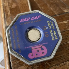 Z17700 Radiator Cap – 16 Lb PSI Automotive Cap With Sacrificial Anode