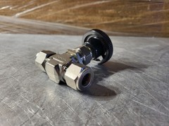 Swagelok 1/2″ Integral Bonnet Needle Valve SS-1RS8