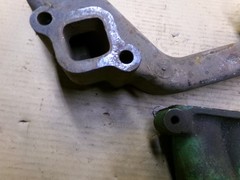 John Deere 720 730 LP propane manifold F13040R F3041R Some pits.