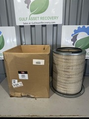 Baldwin PA2333 Air Filter, 13-13/16 x 18-9/16” (Open Box)