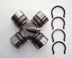 UNIVERSAL JOINT FOR UNIVERSAL / LONG DTC TRACTOR 30 X 88 MM TX16743 / 240220130