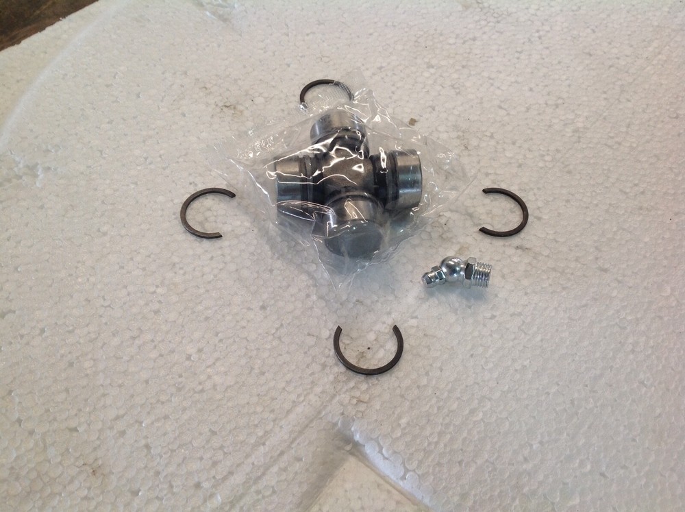 Minn Moline Steering Shaft Cross Bearing U Joint fit JStar GVI G705 706 335 445