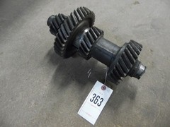 John Deere 4010 counter shafts Part #R26581R Tag #363