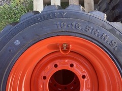 4 NEW 10-16.5 Camso SKS332 Skid Steer Tires/wheels/rims for Bobcat – 10 PLY