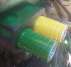 ISO (Pioneer) quick coupler conversion for John Deere 10-40 series Tractors
