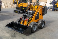 Free Ship Mini Skid Steer Loader Stand On With 13.5HP B&S Engine Wheel Loader