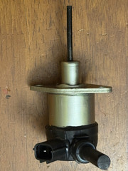 Fuel Shut of Solenoid 1A021-60010 for Kubota 2800 3200 2203 Bobcat S150 160 175