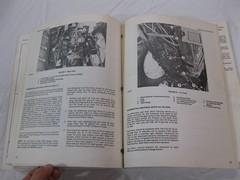 Allis Chalmers 8050 & 8070 Farm Tractor Manual