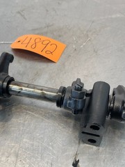 1979 Massey Ferguson 2775 Tractor Rocker Arm Assembly