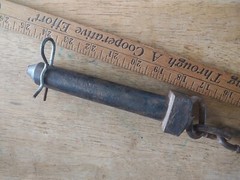 Heavy 1 inch hitch pin 6 inches long with 16 inch chain